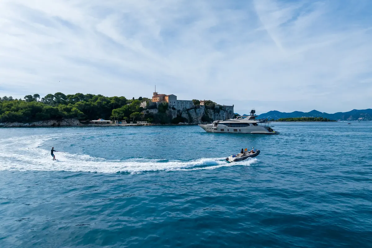 Onboard Studios photography 106